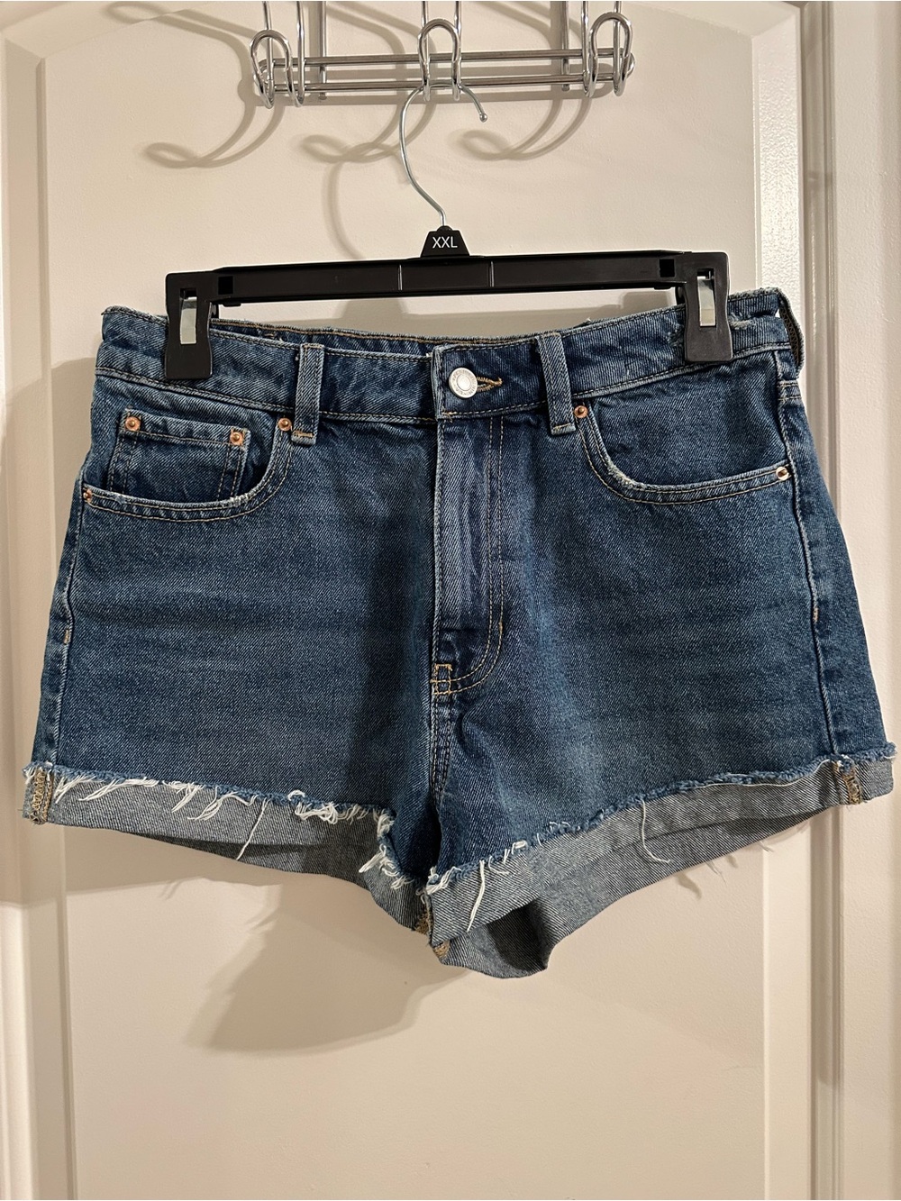 PacSun Mom Jean Short High Rise Medium Wash 27